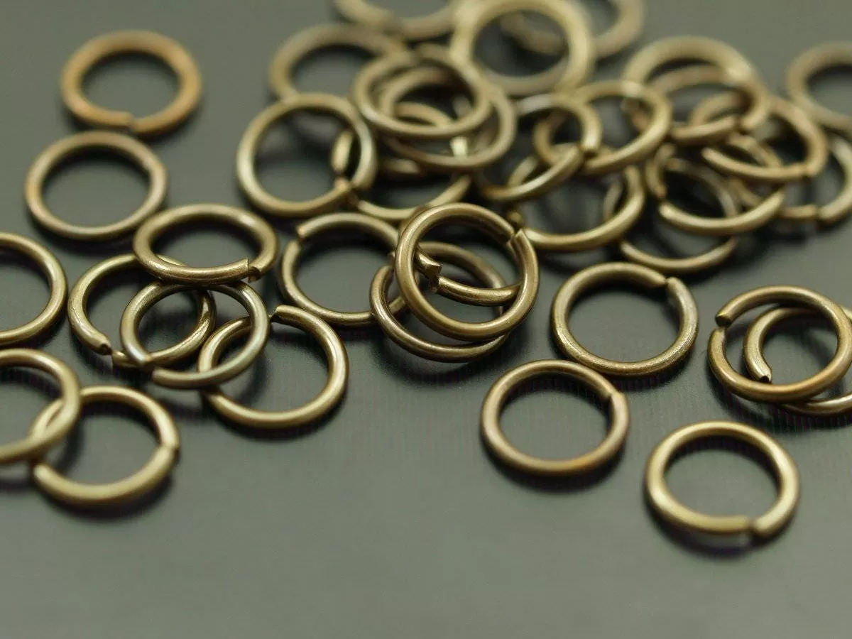 6mm Jump Ring - 100 Antique Brass Round Jump Ring Connectors Findings (6x0.90mm) R-03 A0328