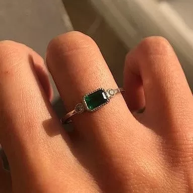 Emerald Lexie Ring