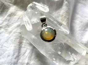 Ethiopian Welo Opal Naevia Pendant - Round