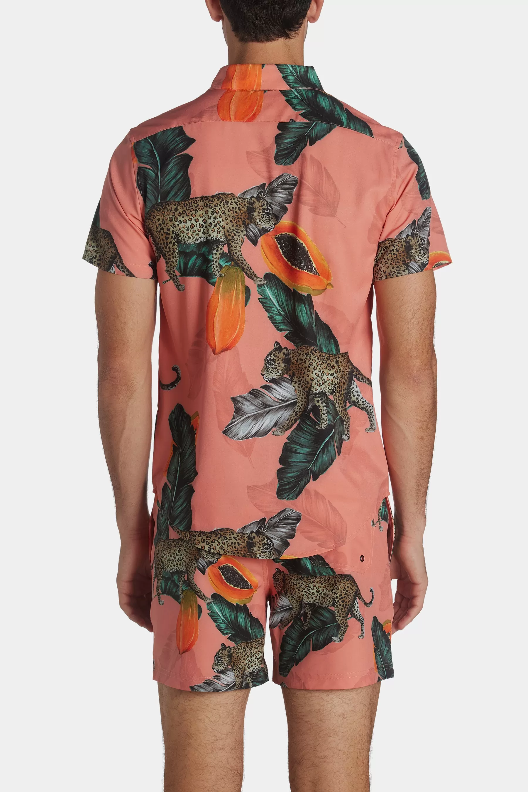 Fruta Bomba Weekend Shirt