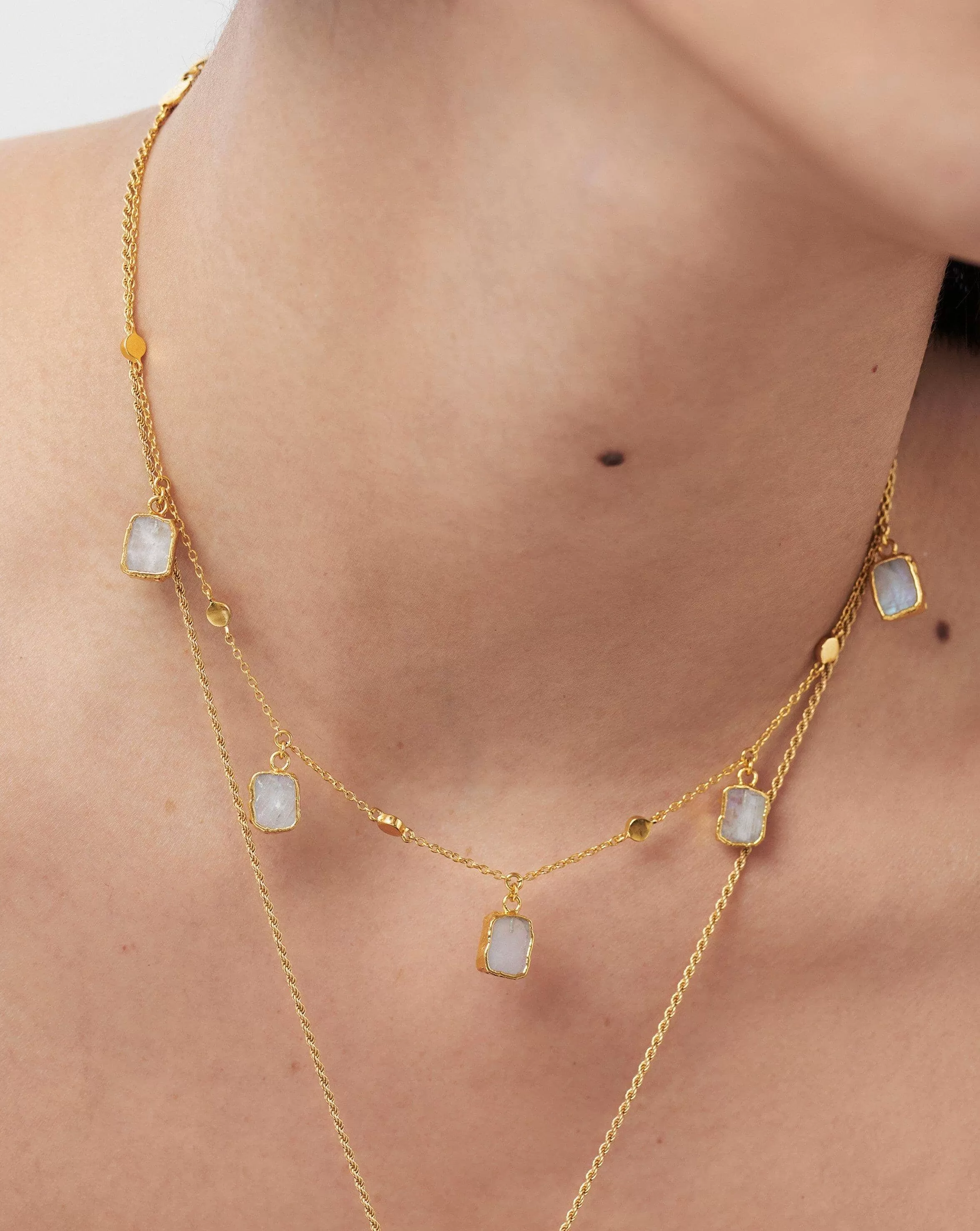 Lena Charm Choker | 18ct Gold Plated Vermeil/Rainbow Moonstone