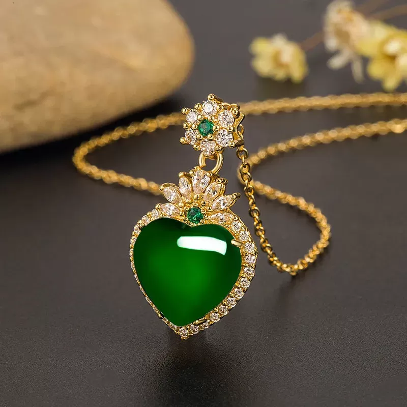 Love Heart-Shaped Emerald & Green Chalcedony Pendant Necklace