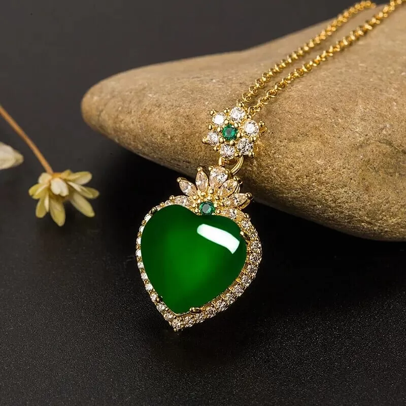 Love Heart-Shaped Emerald & Green Chalcedony Pendant Necklace