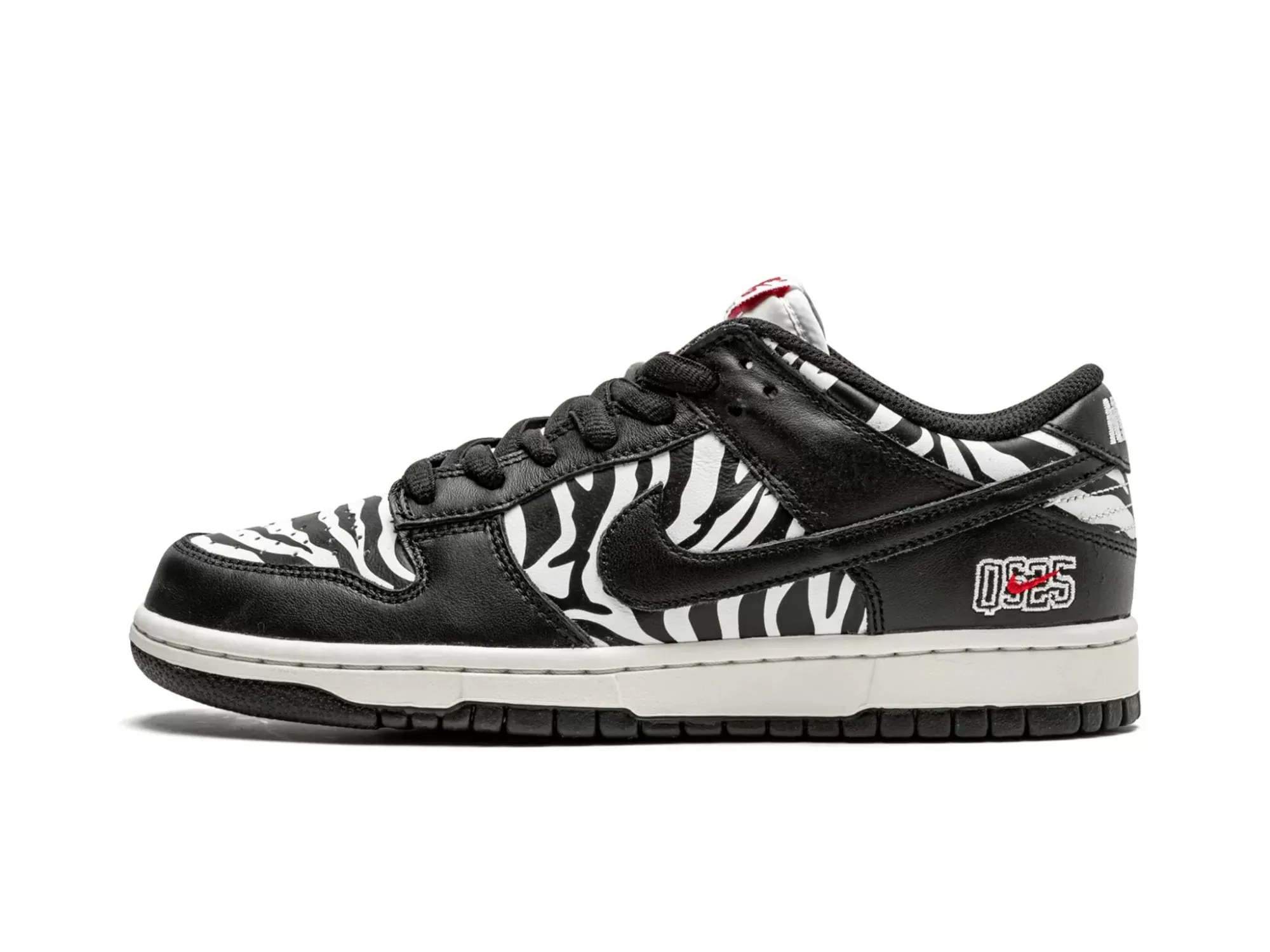 Nike SB Dunk Low OG X Quartersnacks "Zebra"