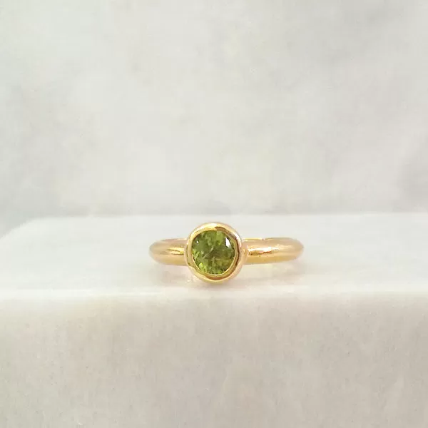 Peridot Maxi Ring