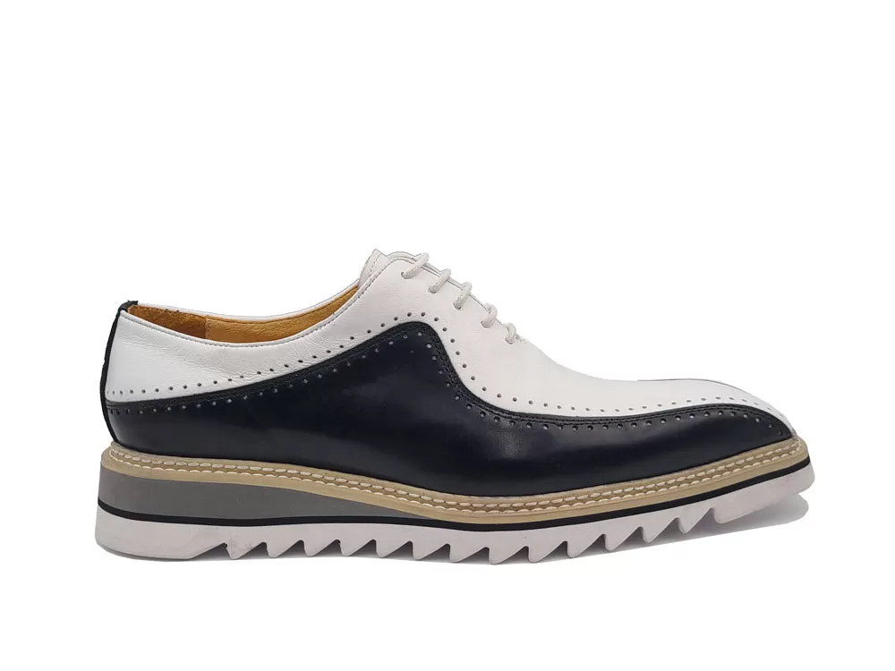 Stylish Two-Tone Brogue Oxford