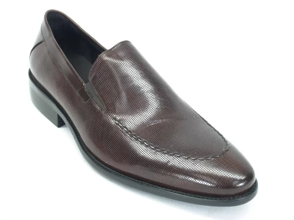 Textured Leather Loafer